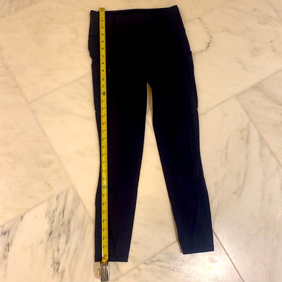 Lululemon size 4 run on tights. Like new - Picture 6 of 6